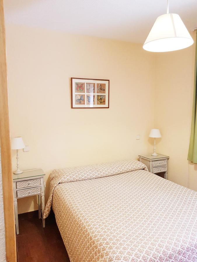 Hostal Puerta Bonita Madrid Esterno foto